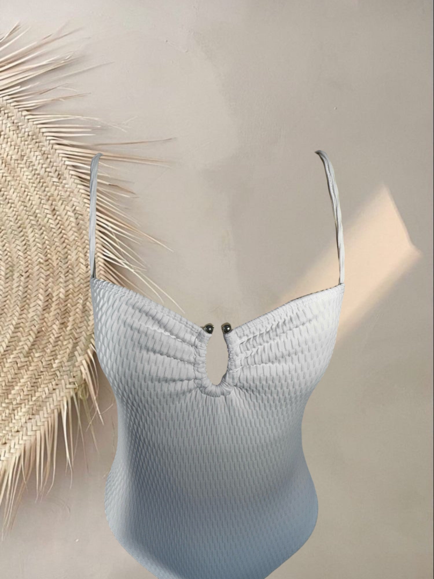 TRAJE DE BAÑO CON TIRANTES