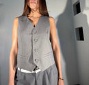 TOP CHALECO CON PINZAS