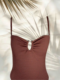 TRAJE DE BAÑO CON TIRANTES